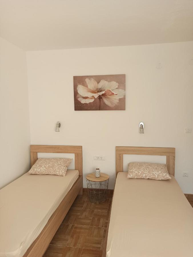 Lastva Holliday Rooms Budva Eksteriør bilde