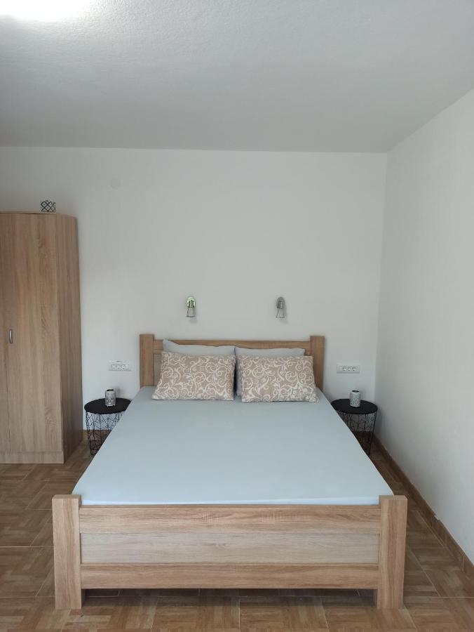 Lastva Holliday Rooms Budva Eksteriør bilde