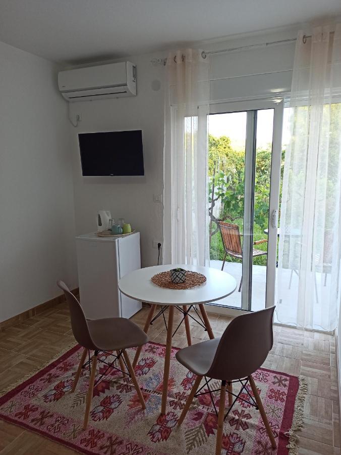 Lastva Holliday Rooms Budva Eksteriør bilde