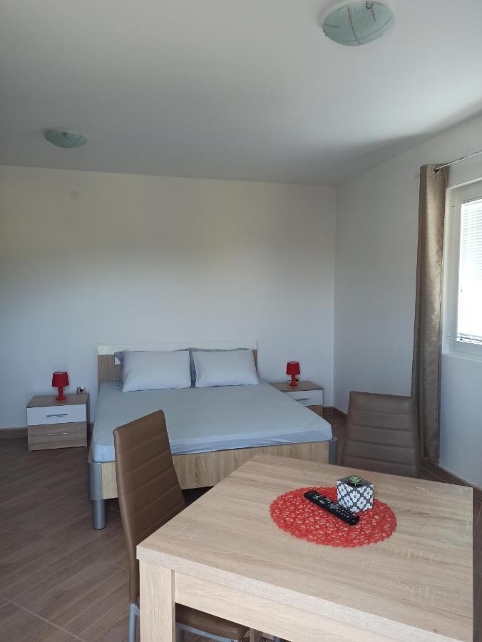 Lastva Holliday Rooms Budva Eksteriør bilde