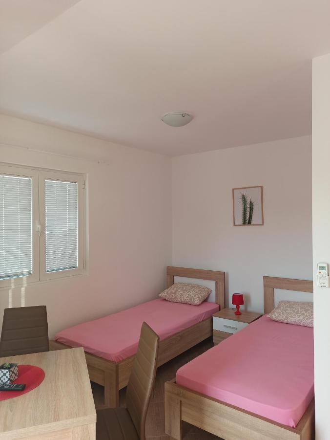 Lastva Holliday Rooms Budva Eksteriør bilde