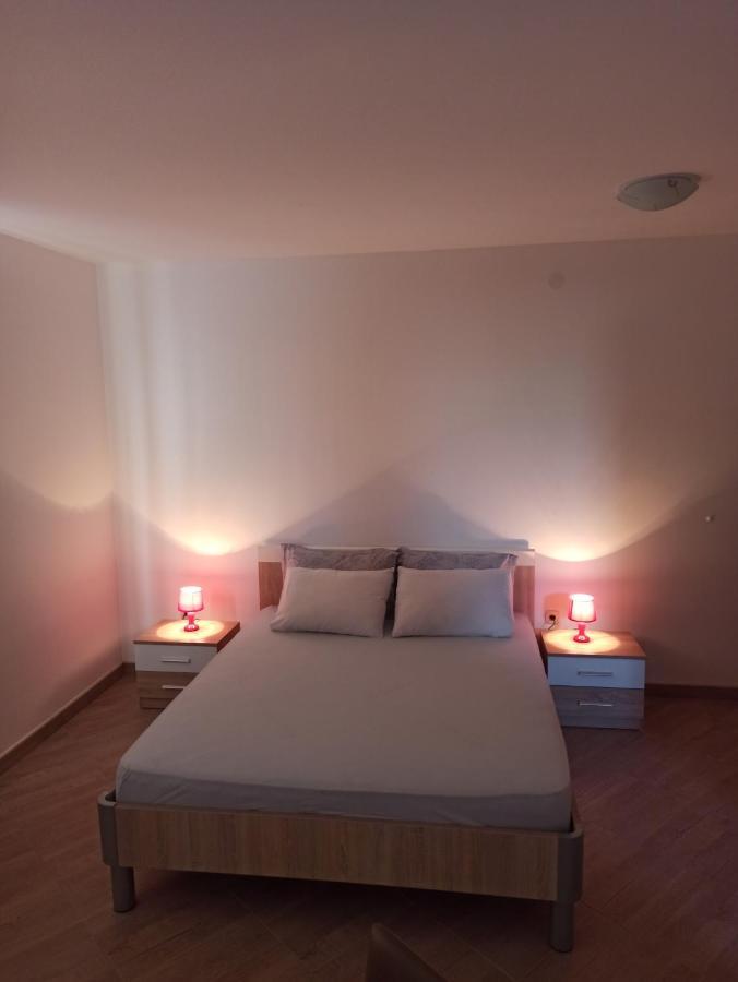Lastva Holliday Rooms Budva Eksteriør bilde